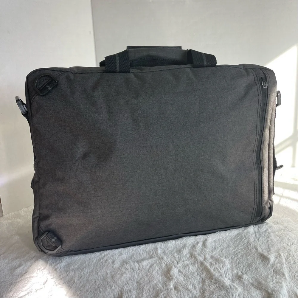 Solo New York Duane Hybrid Convertible Laptop Briefcase, Slate, UBN310-53